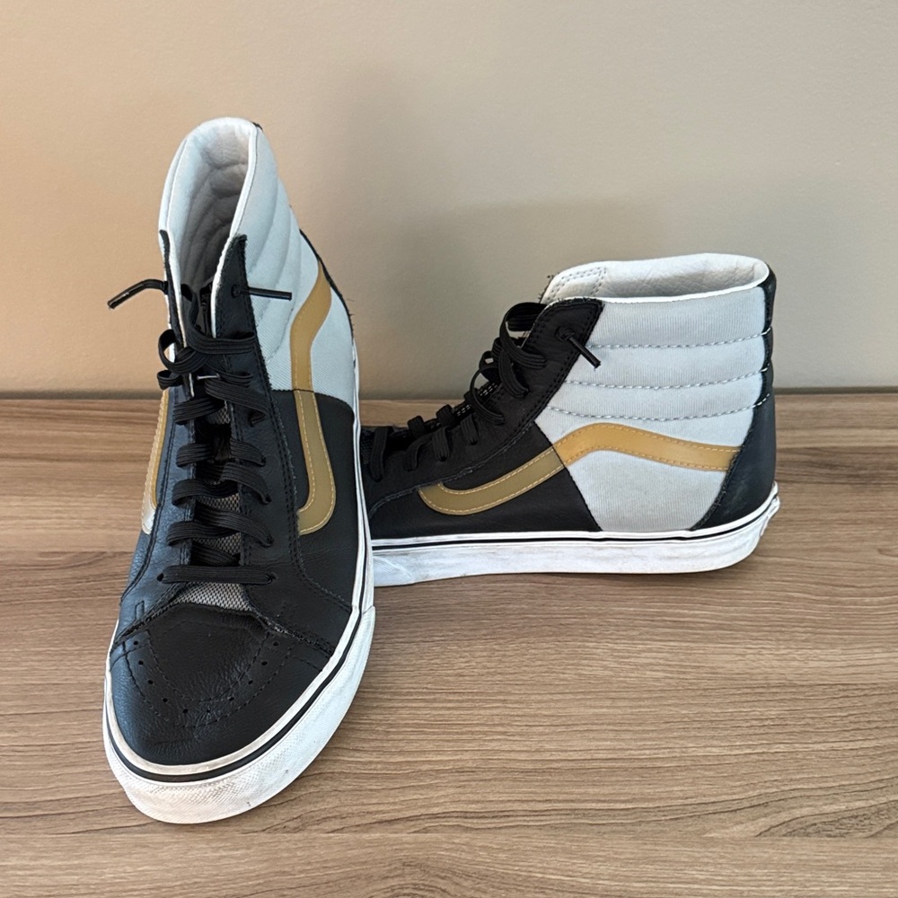 Vans Custom SK-8 Hi Unisex Skate - Black and light grey - Dealer Sample